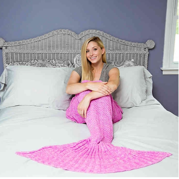 Knit Mermaid Tail Throw Teal - Picture 7 of 7